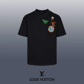 Picture of Louis Vuitton T Shirts Short _SKULVXS-Lsxtx067071